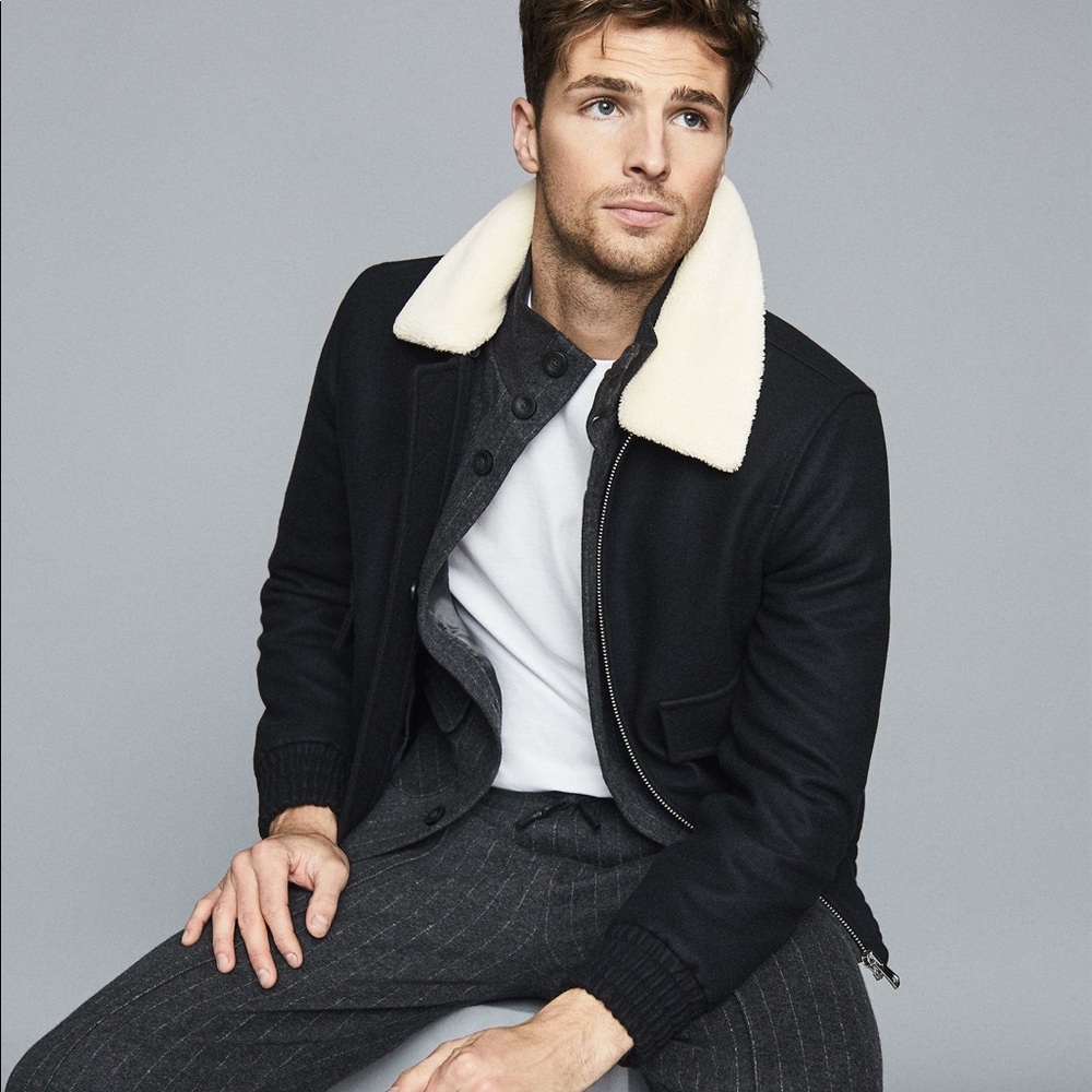 New Reiss Navy bomber L with cream collar